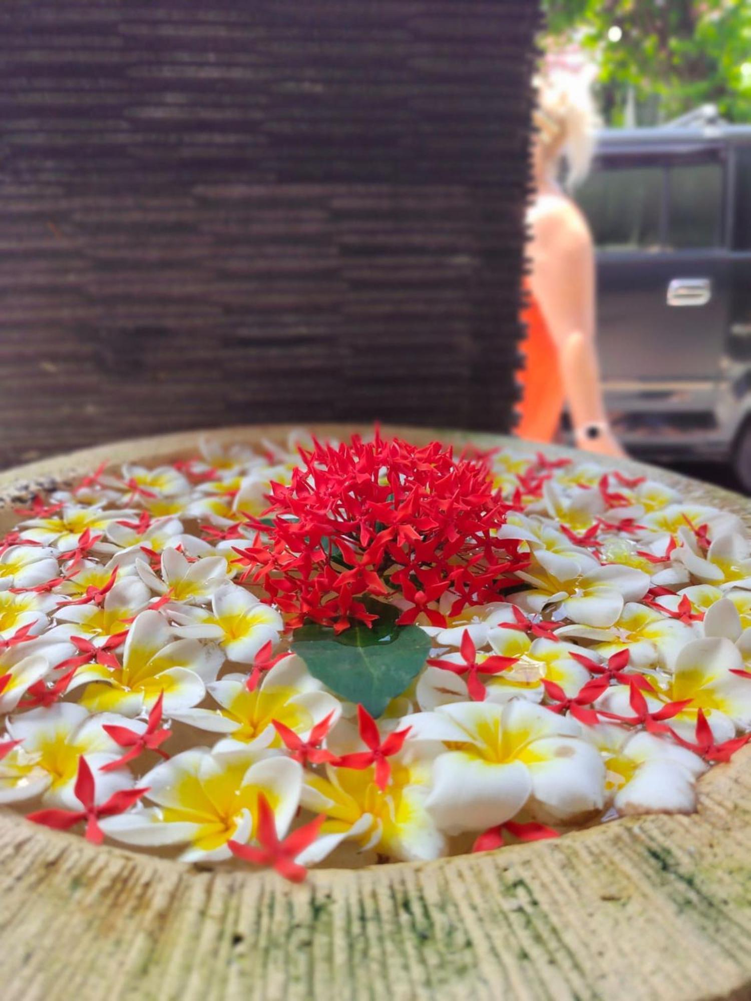 Su'S Cottages Legian ภายนอก รูปภาพ